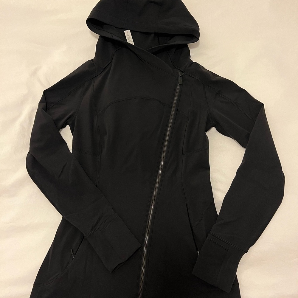 NWOT Lululemon Athletica Womens Asymmetrical Zip Scuba Hooded Jacket 6 $168